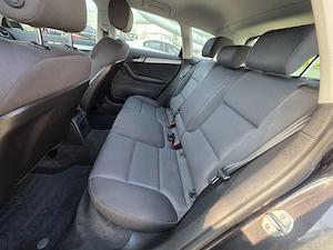 Audi A3 S-TRONIC 2011 2,0 tdi 140 cp - imagine 9
