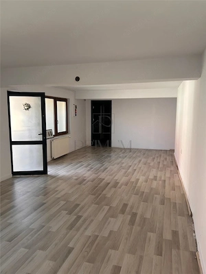Spatiu de birou - etaj 1 - linistit - 55,5 - imagine 3