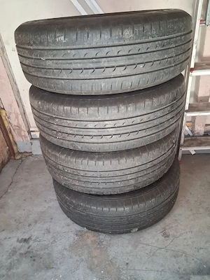 215 65 R 16  Set 4 x Jante +  anvelope