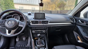 Vând Mazda 3 Sedan, 2.2 Skyactiv-D, 150 CP, cutie manuală 6 trepte, prima înmatriculare 01.2015, - imagine 6