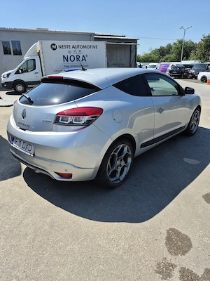 Renault Megane 3 Coupe 2.0 dCi 163 CP 2012 - imagine 5