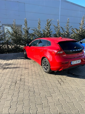 Vand Volvo V 40,1.6 diesel automat - imagine 9