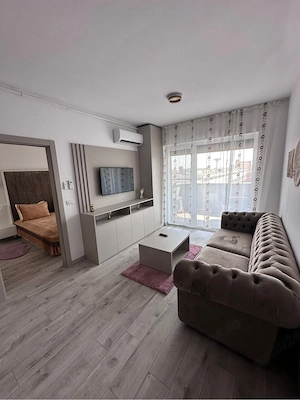 De inchiriat apartament Adora Park - imagine 2