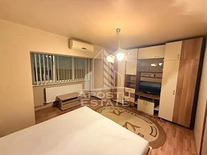 Apartament cu 2 camere de inchiriat-centrala proprie, zona UMT - imagine 2