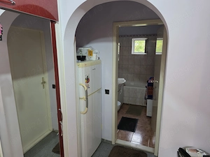 Vand aprt2 camere Micalaca300 etaj1 - imagine 3