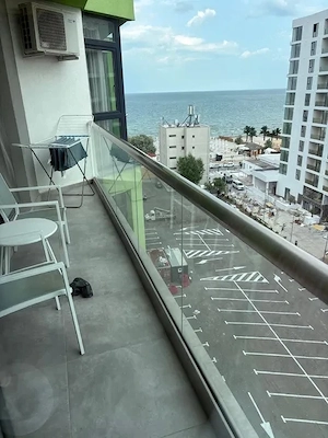 Apartament 2 camere în Alezzi Beach Resort – vedere laterală la mare - imagine 7