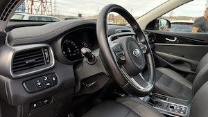 Kia Sorento Platinum Edition 2016 | 2.2 CRDi 200 CP | Diesel | Automată | SUV | Import - imagine 15