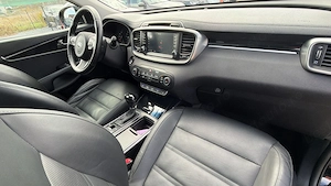 Kia Sorento Platinum Edition 2016 | 2.2 CRDi 200 CP | Diesel | Automată | SUV | Import - imagine 8