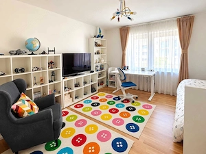 ARADULUI - 3 CAMERE - ETAJ 1 - LIFT - BLOC NOU - 2 BAI - CENTRALA - LOC PARCARE - imagine 8