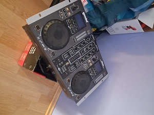 Consolă Dj 
