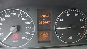 Vând Mercedes-Benz A150 din 2005 - imagine 3