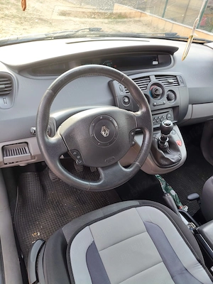 Vând Renault Megane Scenic motor 1.5 dci - imagine 4