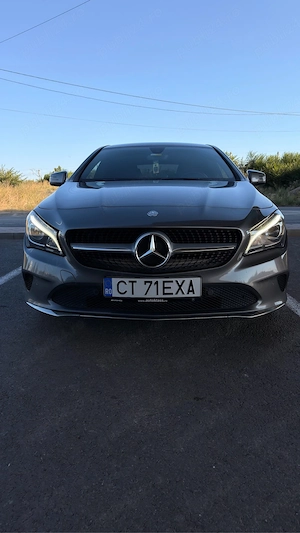 Mercedes-Benz CLA 180d  - imagine 6