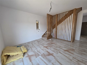 Casa individuala - Tunari - P + M - 5 camere - 2 bai - 165mp - 350mp teren - imagine 3