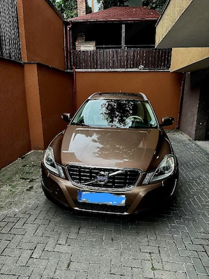 Vând Volvo xc60-model 2011 - imagine 4
