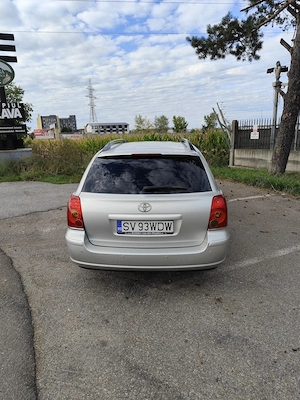 Vand TOYOTA AVENSIS T25 in stare impecabila de functionare - imagine 3