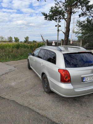 Vand TOYOTA AVENSIS T25 in stare impecabila de functionare