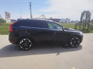 Volvo xc60 2014 automata 181 cp  - imagine 2