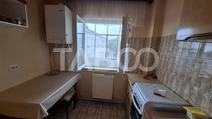 Apartament 2 camere decomandat 43 mp zona Calea Dumbravii Siretului - imagine 7