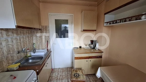 Apartament 2 camere decomandat 43 mp zona Calea Dumbravii Siretului - imagine 6