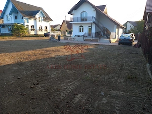 Casă 5 camere, 2 niveluri, intrări și utilități separate – Șag - imagine 4