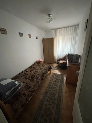 Închiriez apartament cu 4 camere la preț de 2 camere , Constanta  - imagine 5