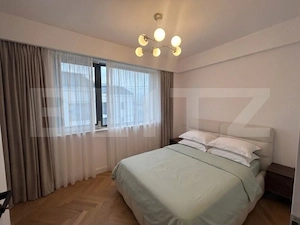 Apartament de lux cu 3 camere, zona centrala - imagine 4