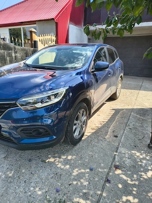 Renault Kadjar-Zen -1.5 DciBlue -116cp-2020 - imagine 3