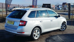 Skoda Fabia 2020 benzina Garantie Rate  - imagine 8