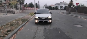 Dacia. Logan. Benzină. 