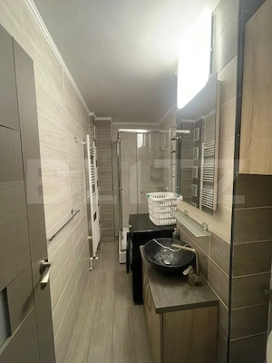 Apartament cu 2 camere, decomandat, la cheie – Piața Mărăști, etaj 1 - imagine 6