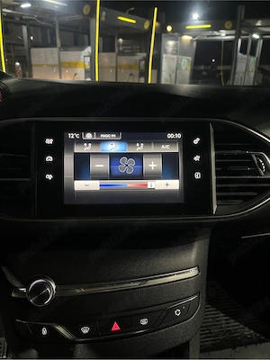 Peugeot 308 SW   Break   2014   1.6 Diesel   Manuală 6 trepte - imagine 6