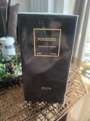 Vand parfum AUM Possessed nou