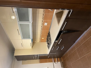Închiriez apartament 3 cam, 85 mp, complet renovat 2026 Sector 4, la 3 minute de metrou Brancoveanu - imagine 10
