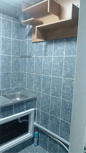Vând urgent apartament cu doua camere la parter zona Petrișor - imagine 5