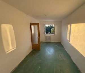 Apartament cu 3 camere - imagine 3