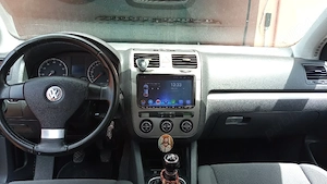 Proprietar, vand VW Golf, avand 68.850 km la bord