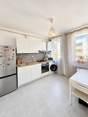 Proprietar | 2 cam, 62 MP (55 + 7 balcon) | Baciu | M31 direct centru Cluj - imagine 3