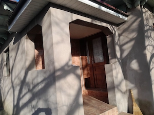 Inchiriez casa in Doljesti - imagine 3