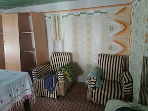 Vând casa la țară în sat Feniş  comuna Gurahonț - imagine 4