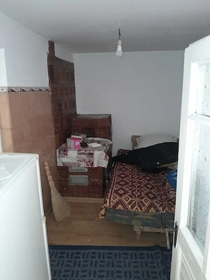 Inchiriez casa in Doljesti - imagine 5