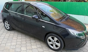 Opel Zafira Tourer 2012 1.4 benz 7 locuri - imagine 4