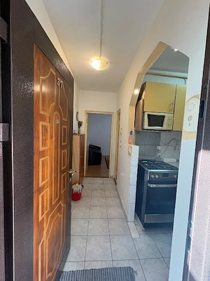 inchiriez ap 2camere  - imagine 3