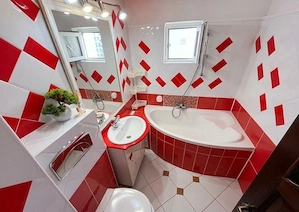 3 Camere | Centrală Proprie | Parcare | Decomandat - imagine 26
