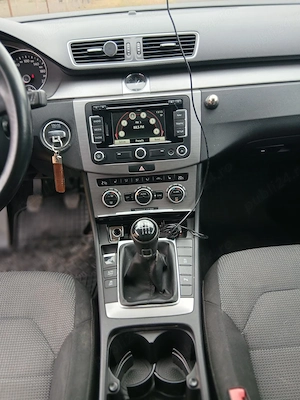 Volkswagen Passat B7 2013 2.0TDI 140CP 274.000 KM - imagine 7