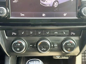 Skoda Octavia 3, ELEGANCE, Diesel 2.0, 150 CP  - imagine 7