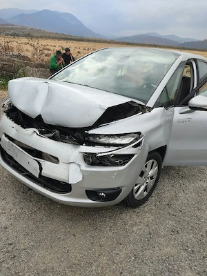 Vind citroen c4 grandpicasso avariat - imagine 5