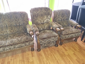 Vând canapea formata din 3 corpuri 