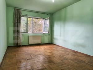 Apartament 4 camere decomandat, separație de gaze, zona Mihai Bravu