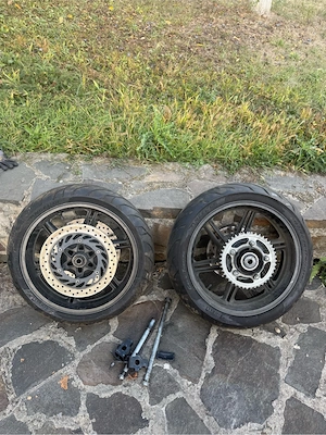 Set Roti Completa Honda CBF 600 SA (PC38) ABS - Cauciucuri Pirelli Angel GT DOT 2025 + Discuri + Axu - imagine 2